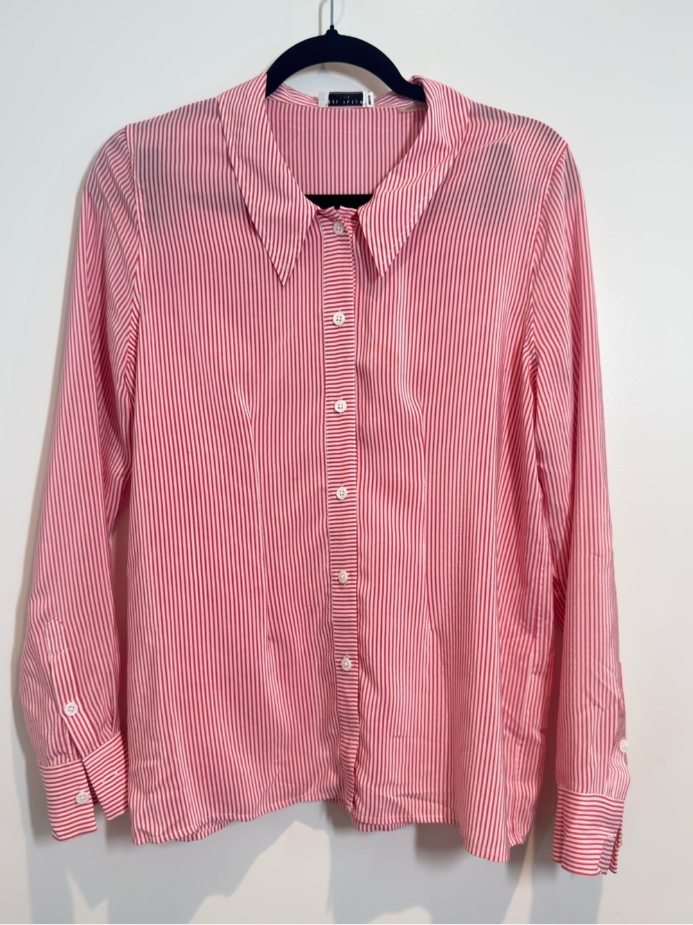 Equipment 100% silk Pink and White Striped Blouse sz S